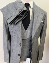 Grey Prince of Wales Glen plaid 3 piece wool suit